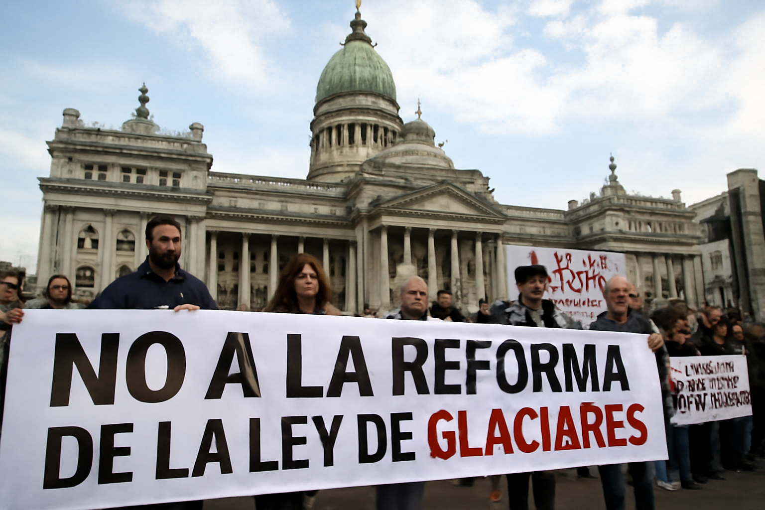 La izquierda convoca frente al Congreso contra la reforma a la Ley de Glaciares