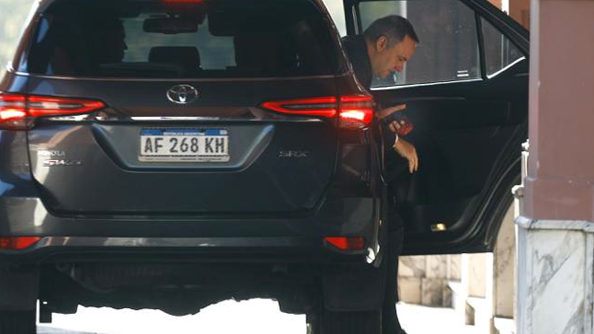 Adorni defendió sus gastos en la Casa Rosada y pidió cautela sobre la investigación