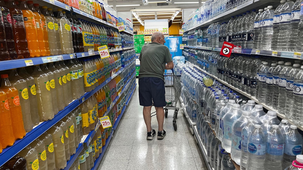 Consumo: supermercados y shoppings en baja, mayoristas muestran un repunte incipiente