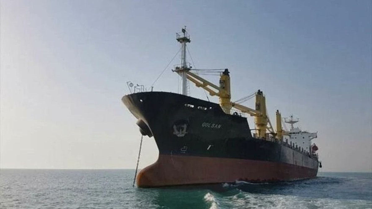 EE. UU. destruyó 16 buques iraníes usados para minar el estrecho de Ormuz