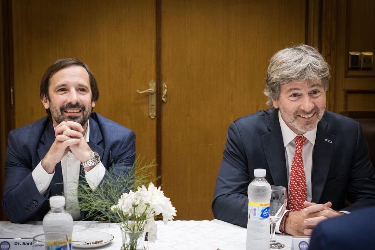 El Ejecutivo remitió 45 pliegos de jueces y fiscales al Senado para negociar apoyos