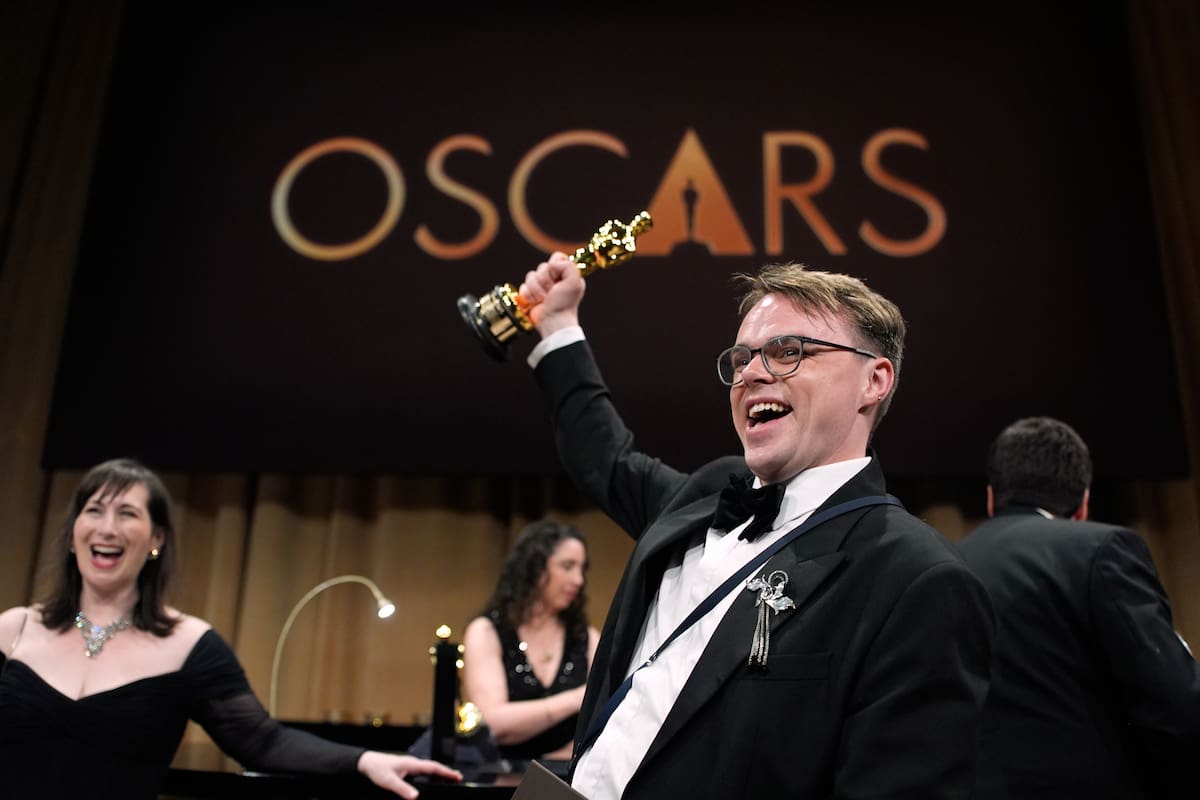 El Oscar que facturaron en JFK y apareció en Fráncfort: dudas y pedidos de transparencia
