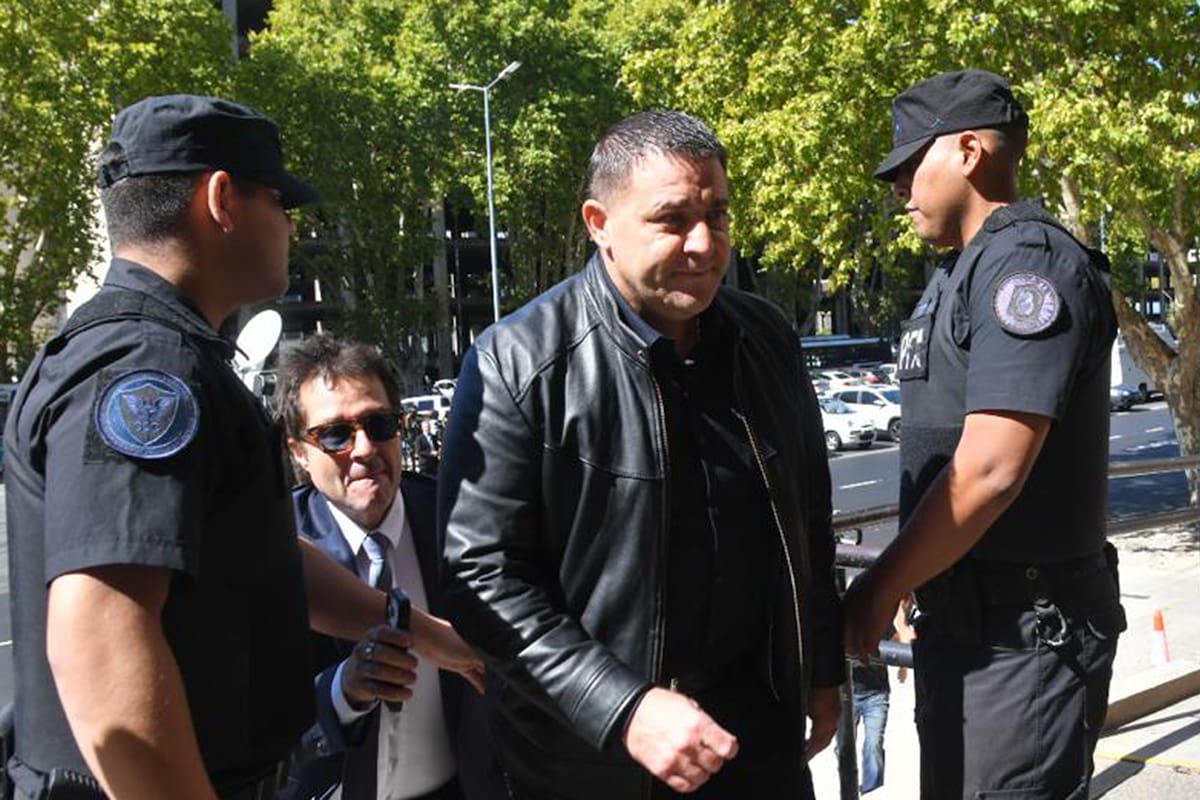Investigación vincula transferencias por más de $1.200 millones a empresas ligadas a Toviggino