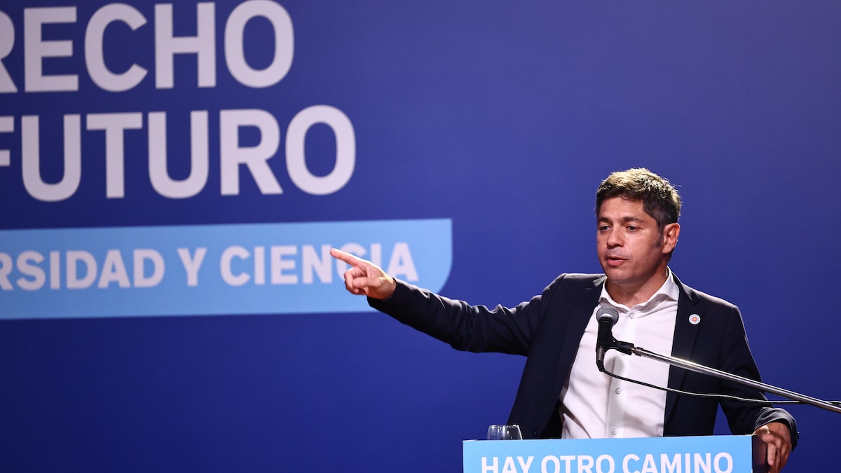 Kicillof lanzó su rama universitaria y acusó al Gobierno de "saña"