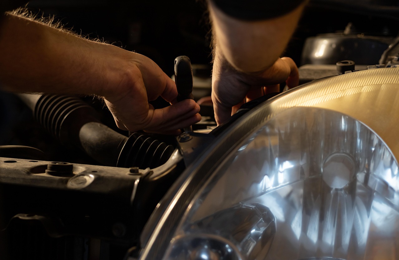 car mechanic, repair, car, assembly, garage, mechanic, service, maintenance, vehicle, car wallpapers, auto, wrench, automotive, engine, work, workshop, closeup
