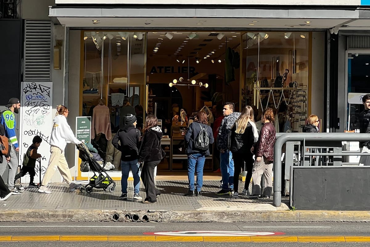 La avenida Cabildo pasó de 1,6% a 10% de locales vacíos en un año