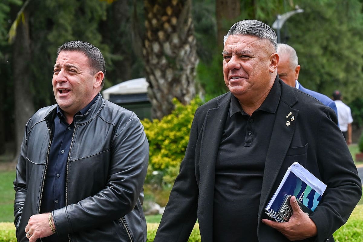 La Cámara frenó el traslado de una causa contra la AFA y elevó la disputa a la Corte