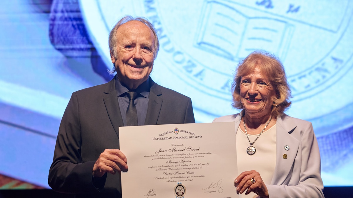 La UNCuyo entrega un Honoris Causa a Joan Manuel Serrat y pide transparencia institucional