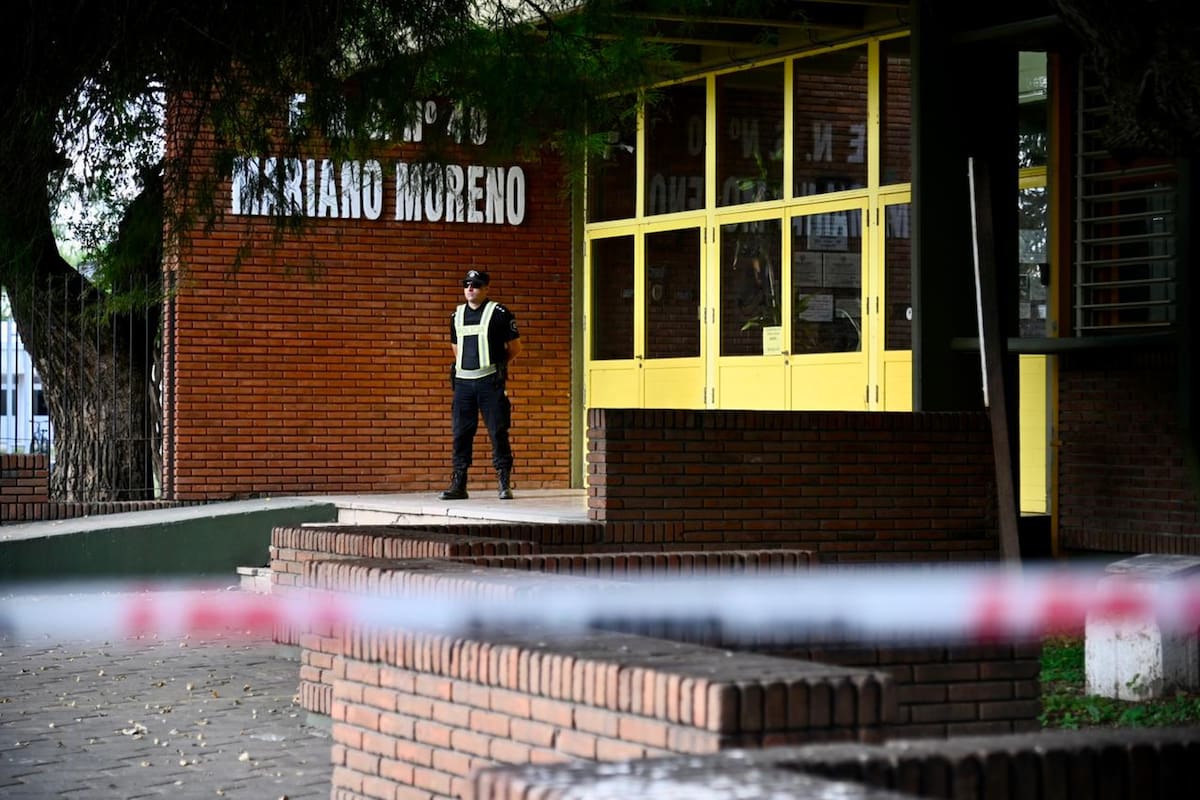 Liberan a un adolescente imputado por la balacera en la Escuela Normal Mariano Moreno