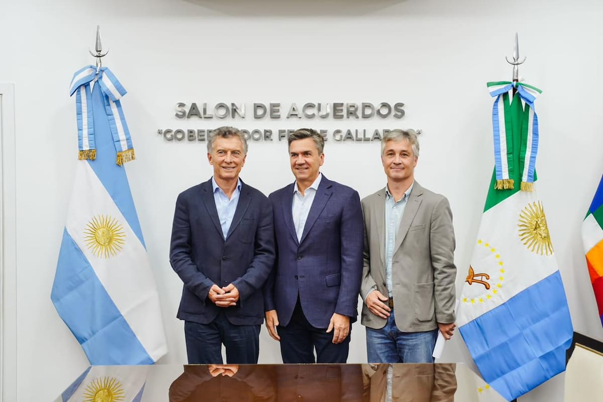 Macri dice que el PRO no hará oposición pero pide señalar 'lo que falta'