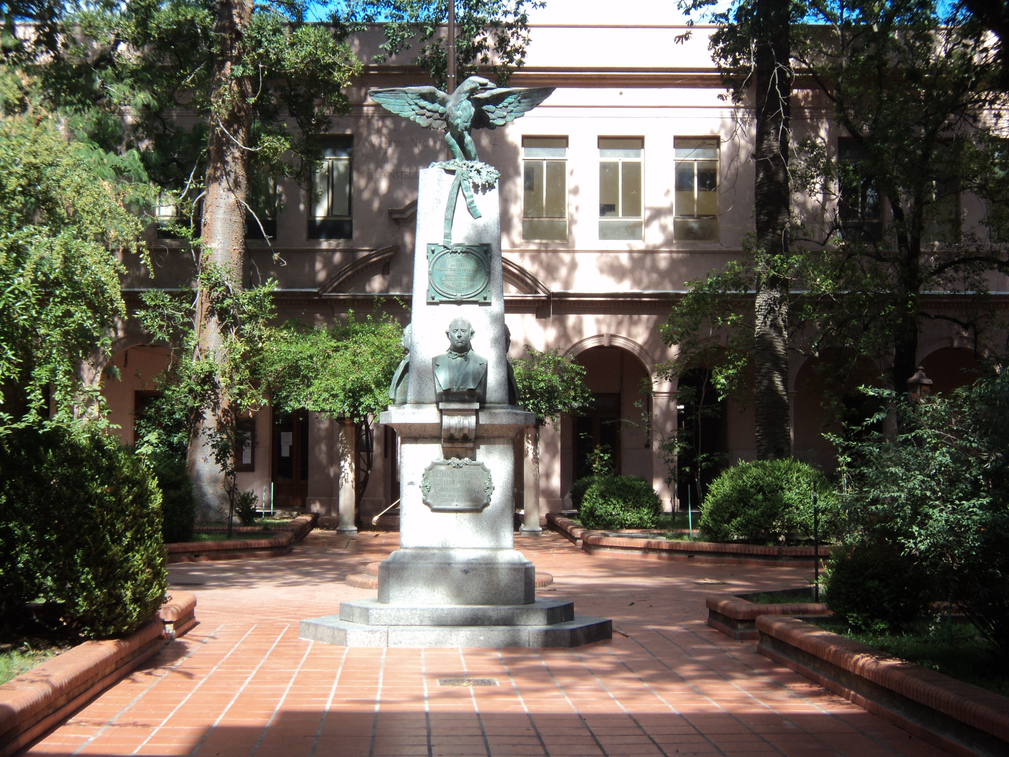 Colegio Nacional Justo José de Urquiza.
Concepción del Uruguay.
Entre Rios.

Argentina.