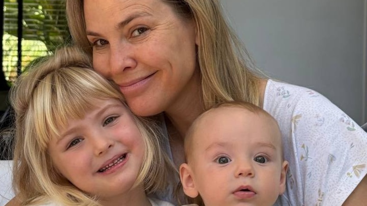 Muni Seligmann relató la fractura de cráneo de su bebé y la discusión pública sobre la culpa maternal