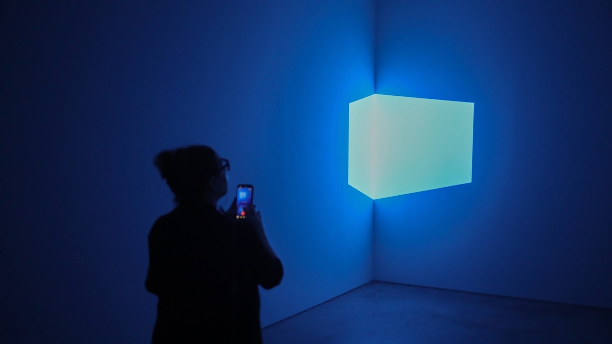 Penumbra en Proa: nueve artistas, luz y una pregunta sobre acceso