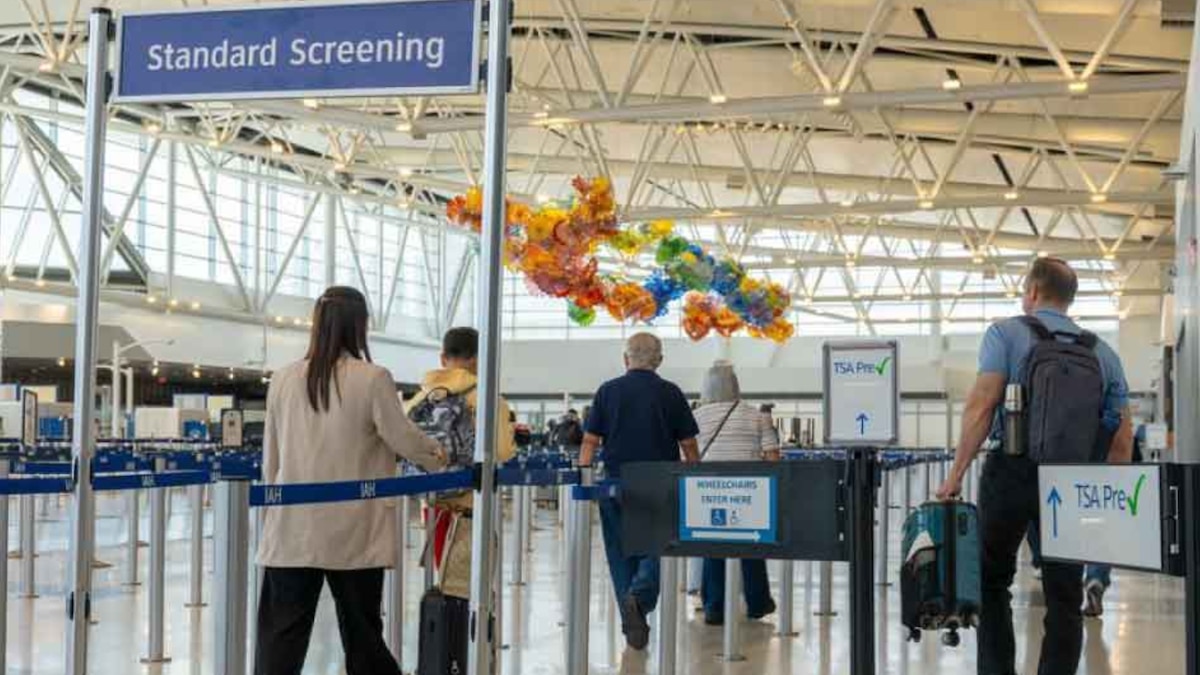 Por qué dos aeropuertos de Florida esquivan las largas filas de la TSA