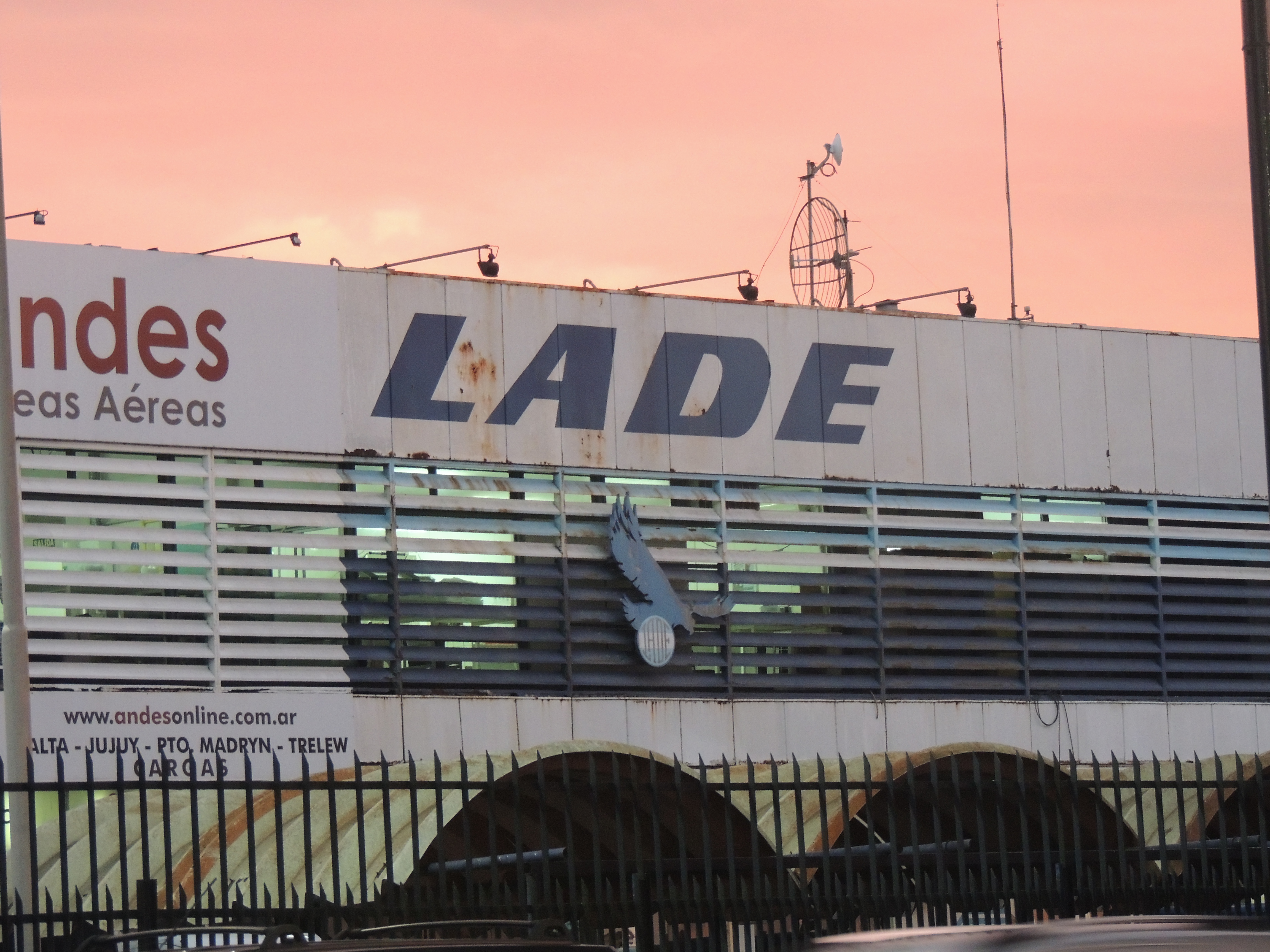 Edificio de LADE en Aeroparque Jorge Newbery