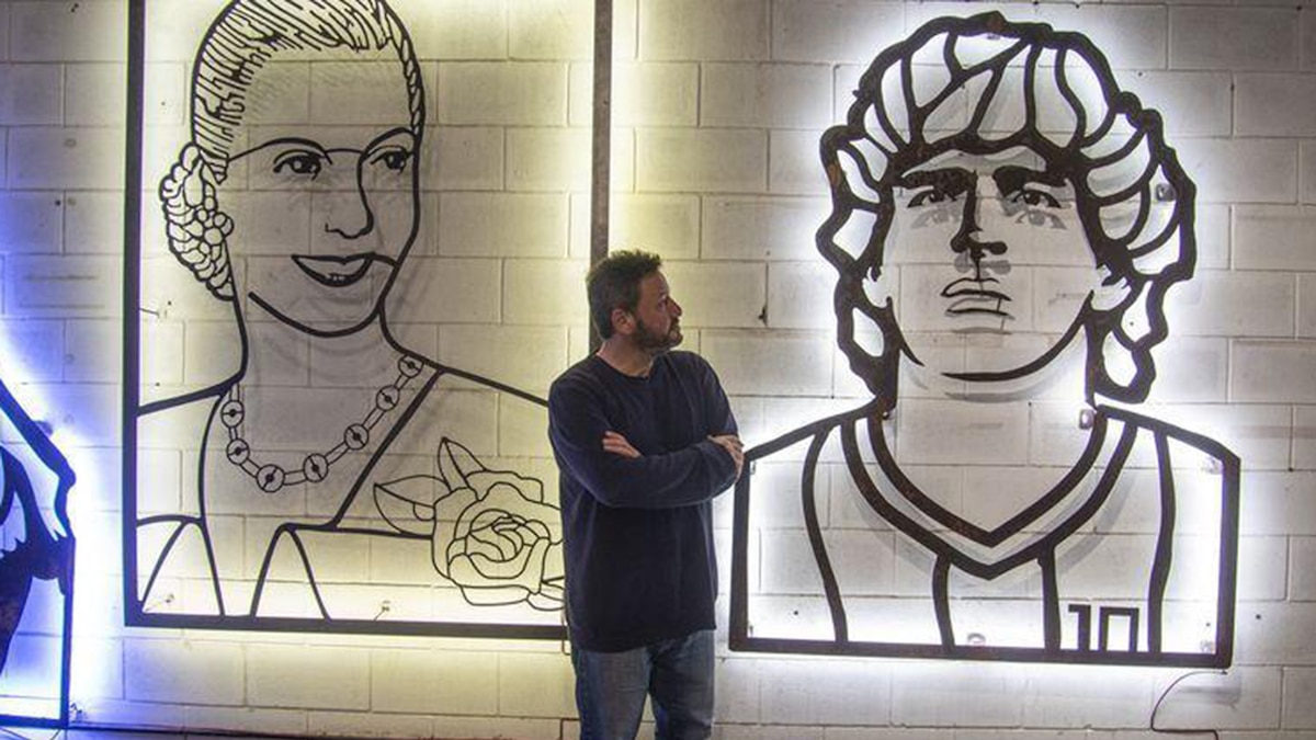 Vecinos reinstalaron el retrato de Eva Perón en el Barrio 31 tras su retiro